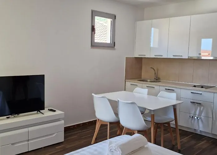 Apartmani Nini