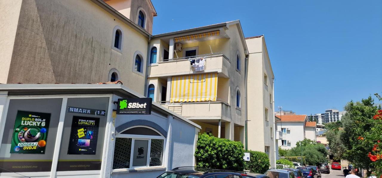Apartment Nini Rafailovici